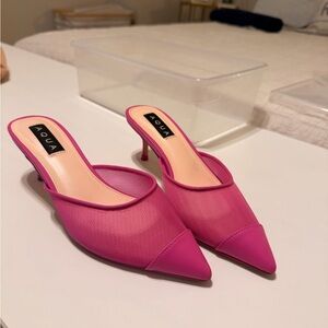 Aqua Women's Fuchsia Mesh Heels